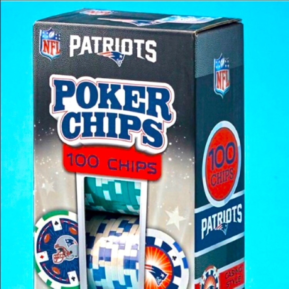 🎁🏈 2pc NFL New England Patriots Poker Chips & Dice Set